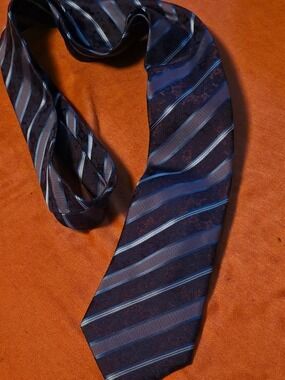 4/$25 Deal! Geoffrey Beene Navy and Purple Striped Tie